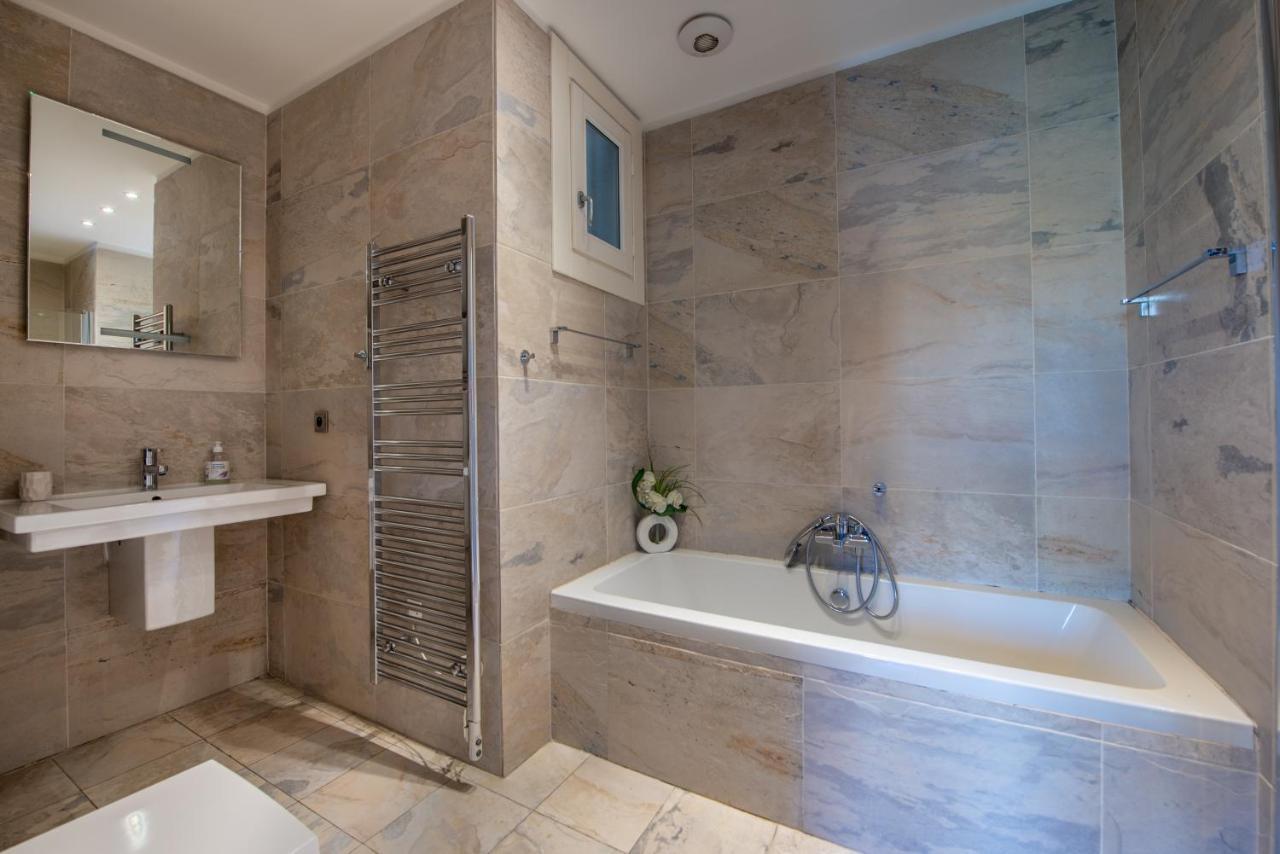 Victor Hugo - Modern And Sunny, Terrace, 2 Baths Apartment Nice Bagian luar foto